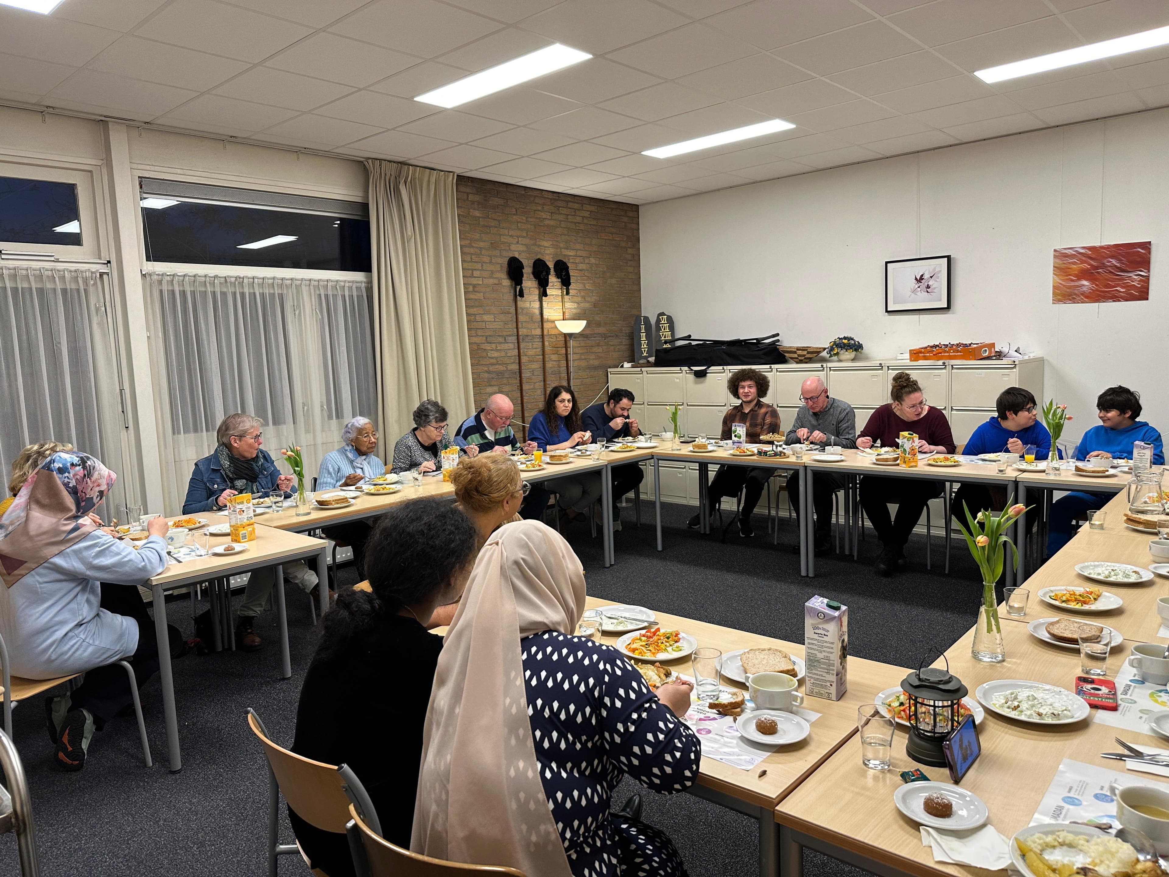 Gezamenlijke Iftar Buurtkerk